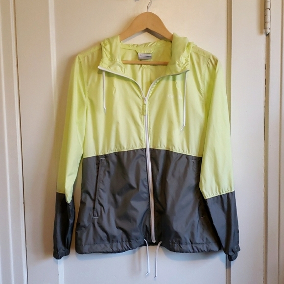 COLUMBIA Lime Green & Gray Zipp Up Hooded Windbreaker Jacket Sz Small - Picture 2 of 7